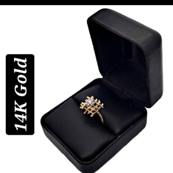 14K Solid Gold Brutalist Diamond Ring. One-of-a-Kind Architectural Design – 5.25 - Picture 4 of 9